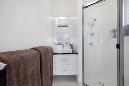 Ensuite