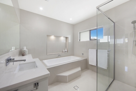 Ensuite
